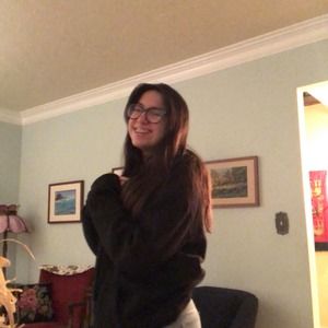 Meet your Posher, Alana